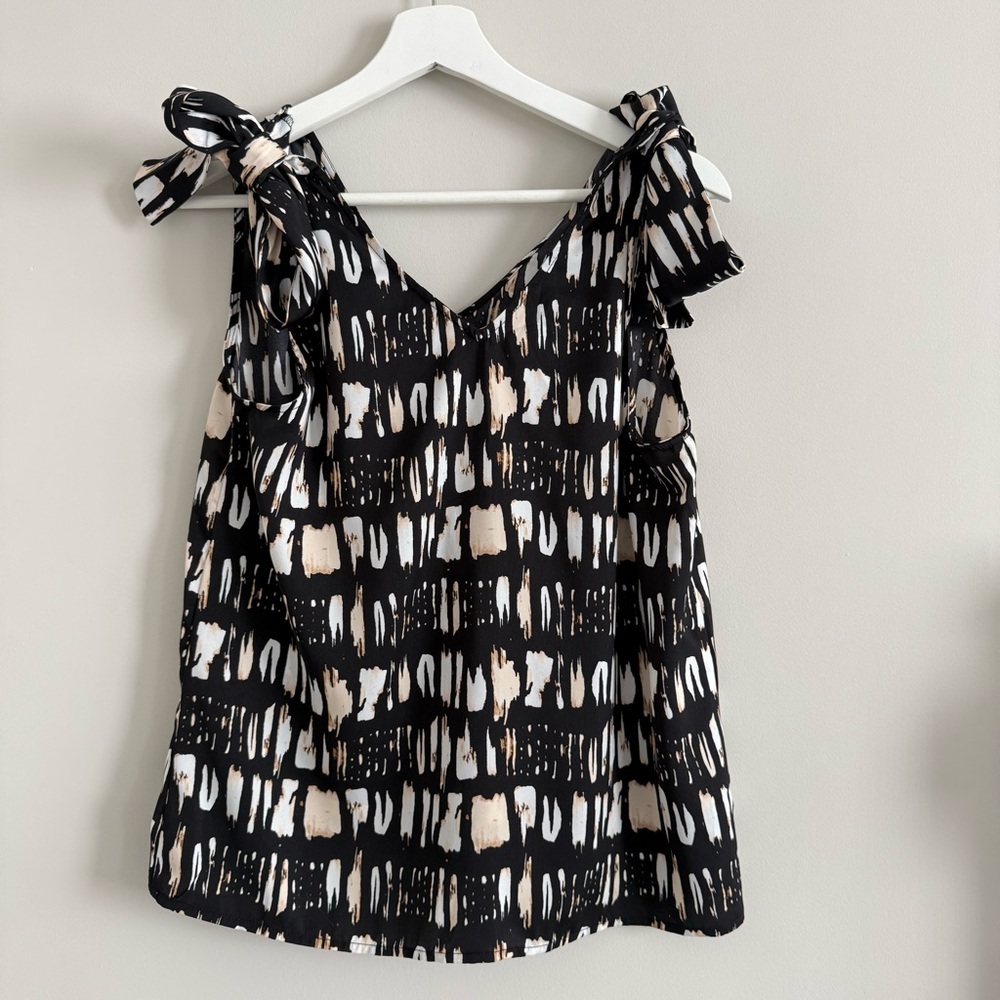 Banana Republic Fast Flippy Two Piece Set Tie Shoulder Top and Skirt Small - Picture 6 of 12